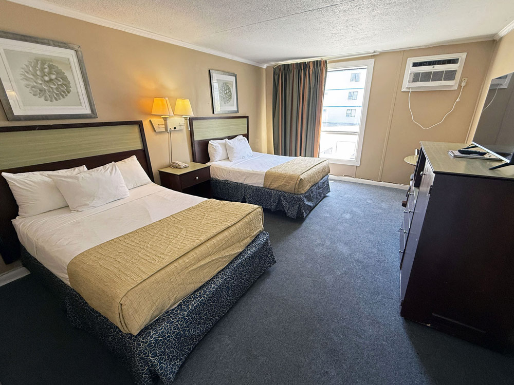 accommodation Smoking No View Two Room Efficiency with 3 Full Beds